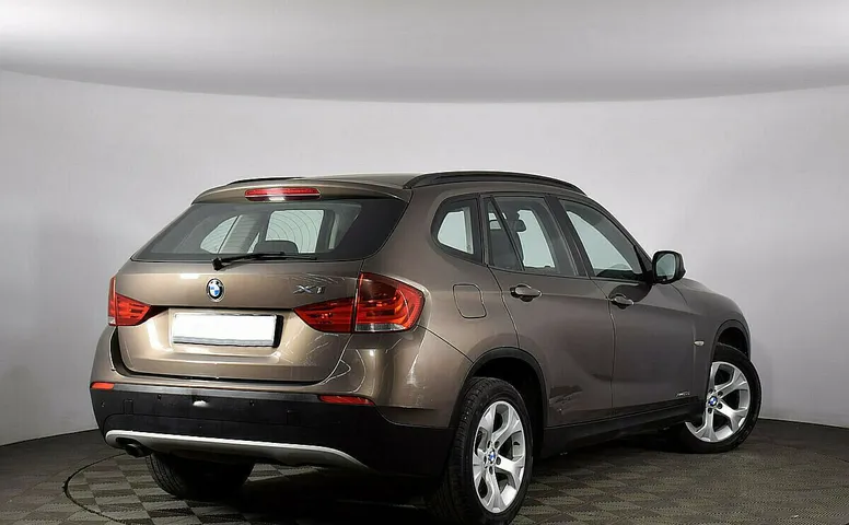 BMW X1 I (E84)