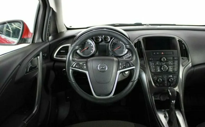 Opel Astra 1.6 Автомат