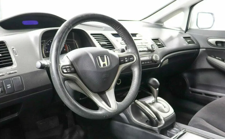 Honda Civic 1.8 Автомат