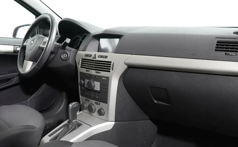 Opel Astra H Рестайлинг