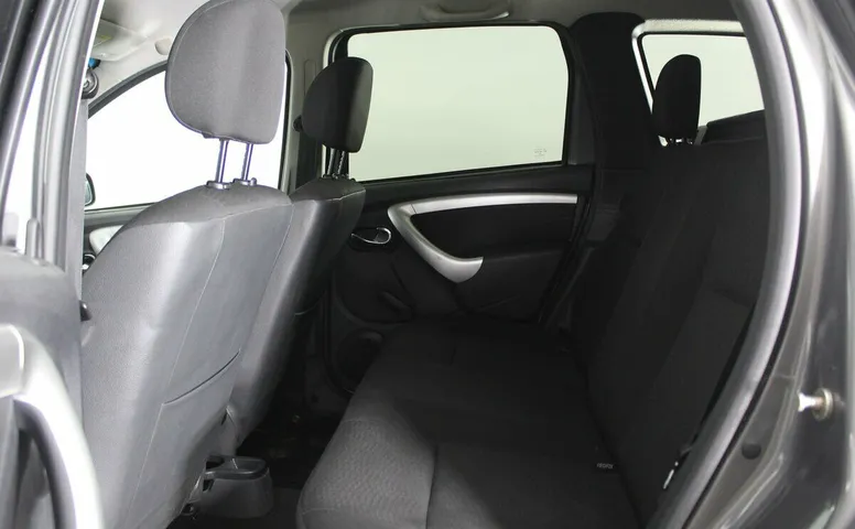 Nissan Terrano III (D10)
