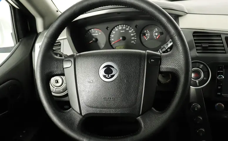 SsangYong Kyron