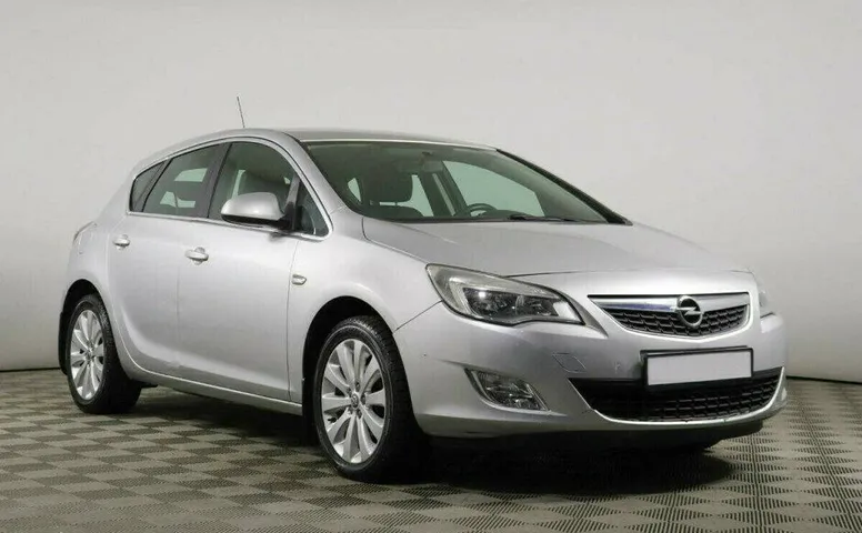 Opel Astra 1.6 Автомат