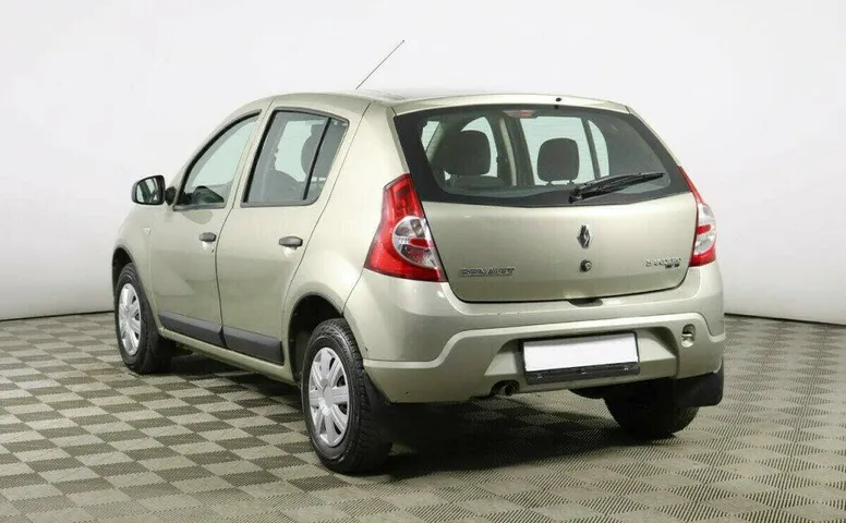 Renault Sandero 1.6 Механика