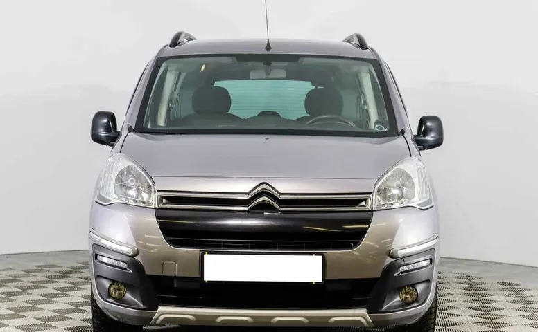 Citroen berlingo мкпп 2016 с пробегом 57 000 км