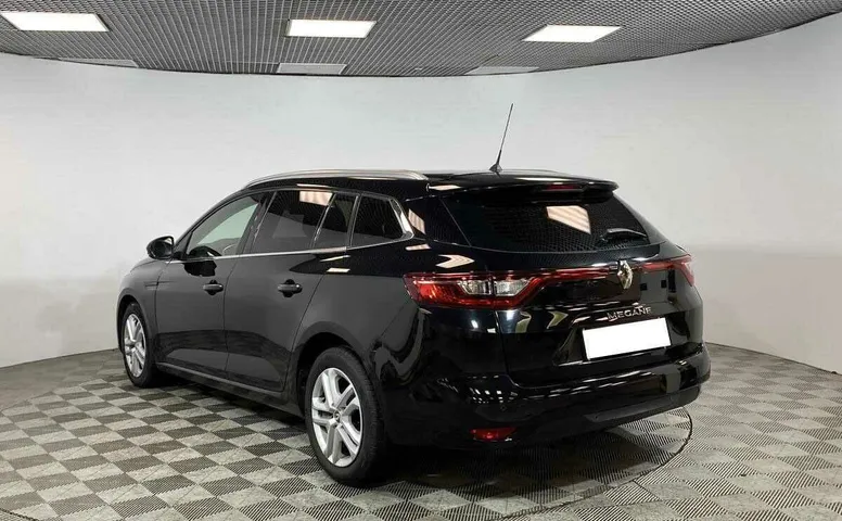 Renault megane робот 2017 с пробегом 50 600 км