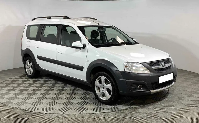 Lada (ваз) largus cross мкпп 2017 с пробегом 75 002 км
