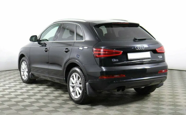 Audi Q3 2.0 Робот