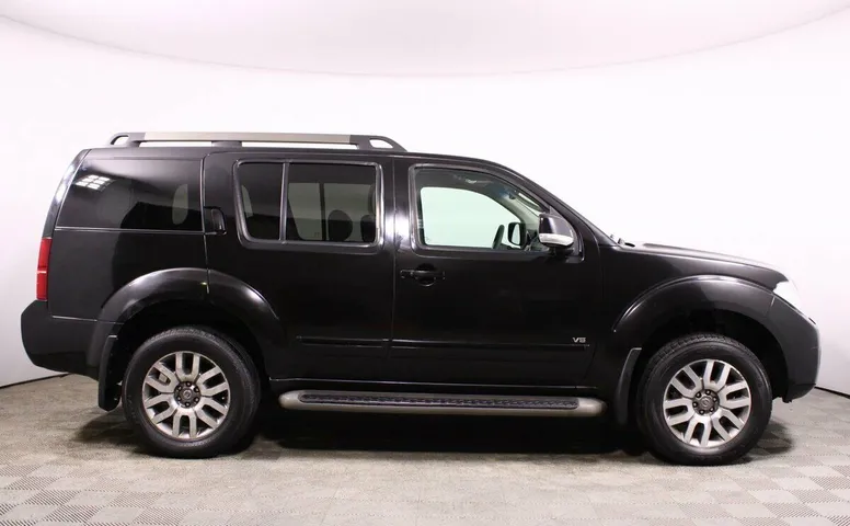 Nissan Pathfinder III Рестайлинг