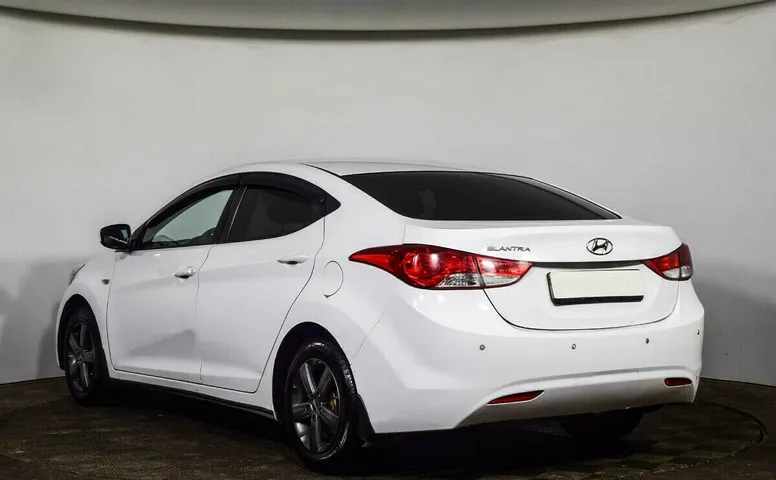 Hyundai Elantra V (MD) Рестайлинг