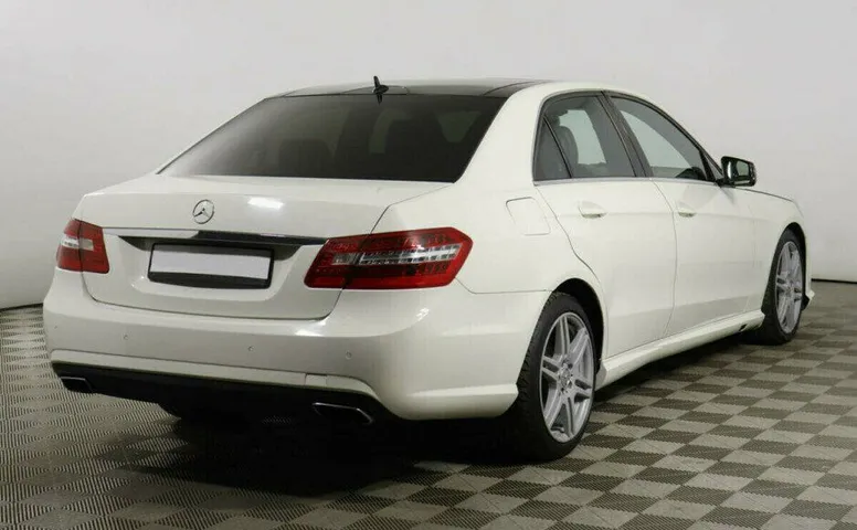 Mercedes-Benz E-Класс 3.0 Автомат