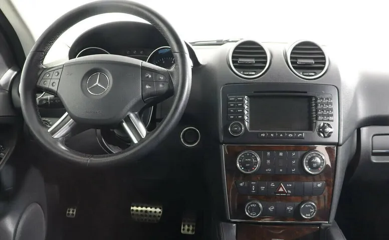 Mercedes-Benz M-Класс II (W164)