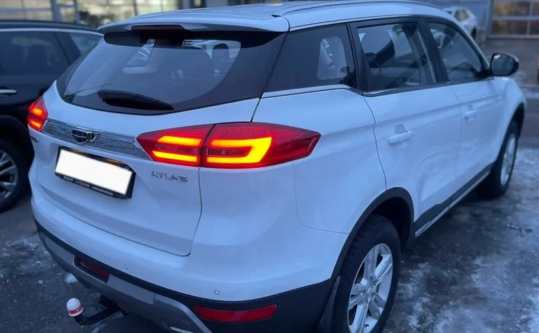 Geely Atlas I