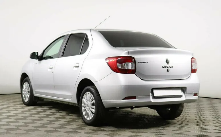 Renault Logan II