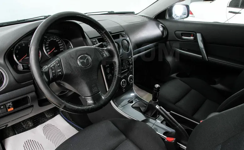 Mazda Mazda6