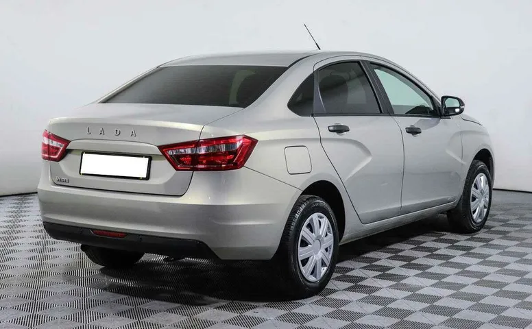 Lada (ваз) vesta мкпп 2021 с пробегом 45 871 км
