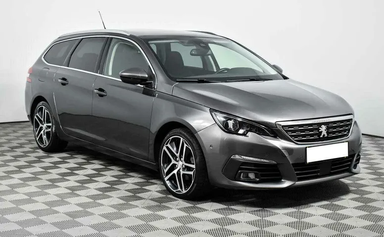 Peugeot 3008 акпп 2017 с пробегом 61 480 км