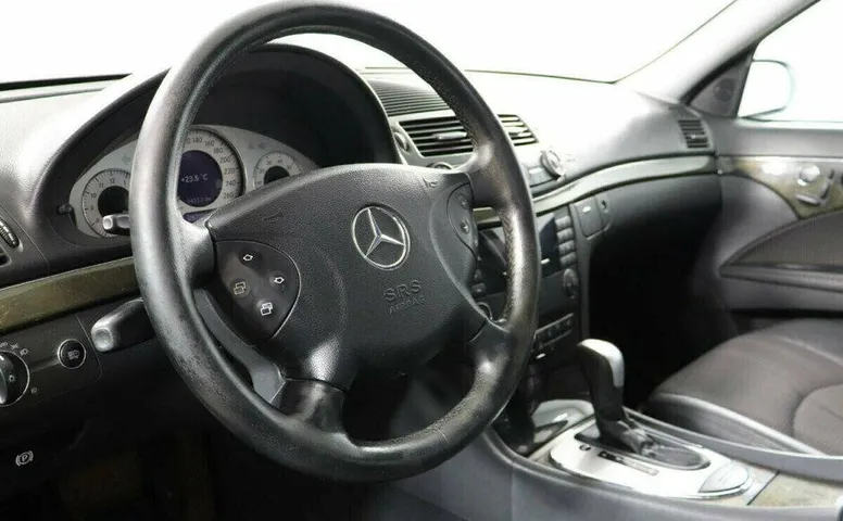 Mercedes-Benz E-Класс 2.2 Автомат
