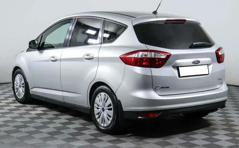 Ford c-max мкпп 2012 с пробегом 85 721 км
