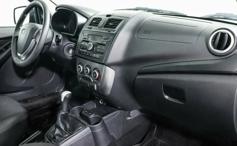 LADA (ВАЗ) Kalina 1.6 Механика