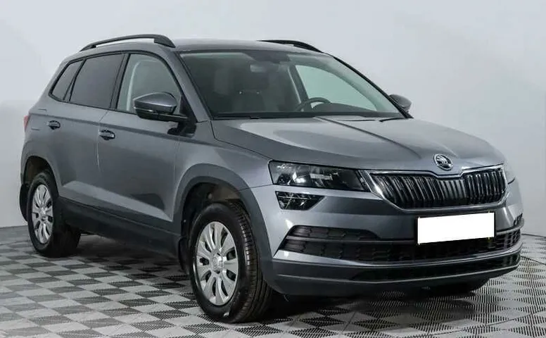 Skoda karoq мкпп 2021 с пробегом 16 490 км