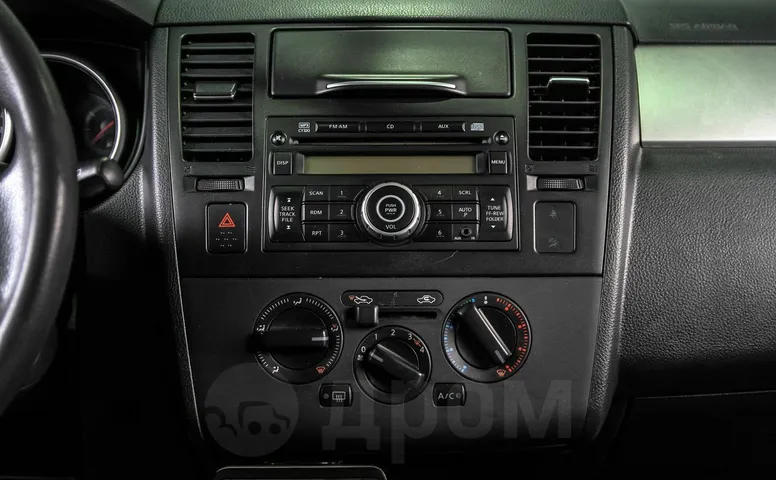Nissan Tiida, 1 поколение, рестайлинг