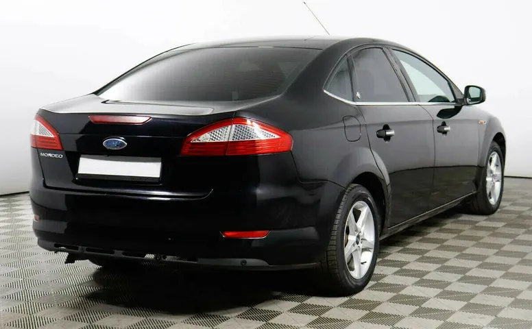 Ford Mondeo IV