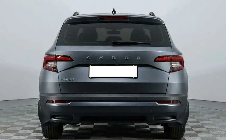 Skoda karoq мкпп 2021 с пробегом 16 490 км