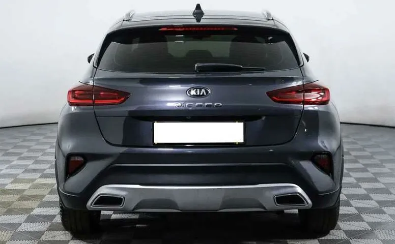 Kia xceed робот 2021 с пробегом 5 400 км