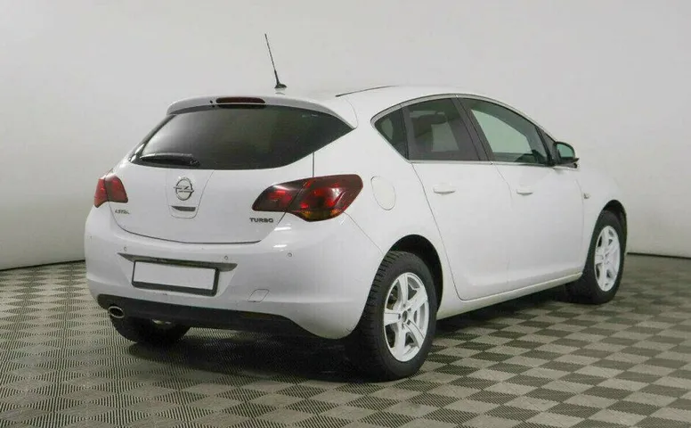 Opel Astra 1.4 Автомат