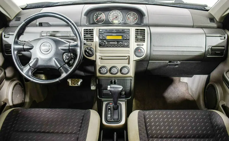 Nissan X-Trail I