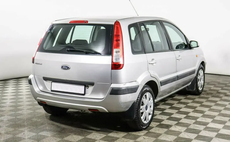 Ford Fusion I Рестайлинг