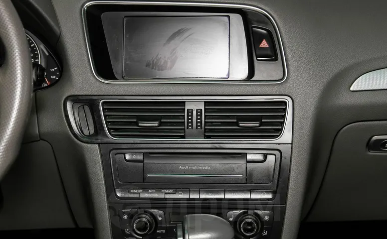 Audi Q5, 1 поколение