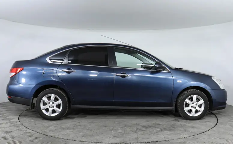 Nissan Almera