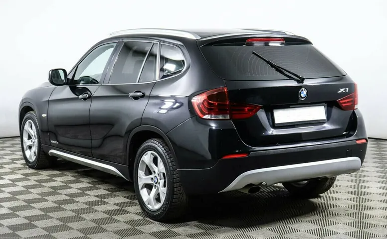 BMW X1 I (E84)