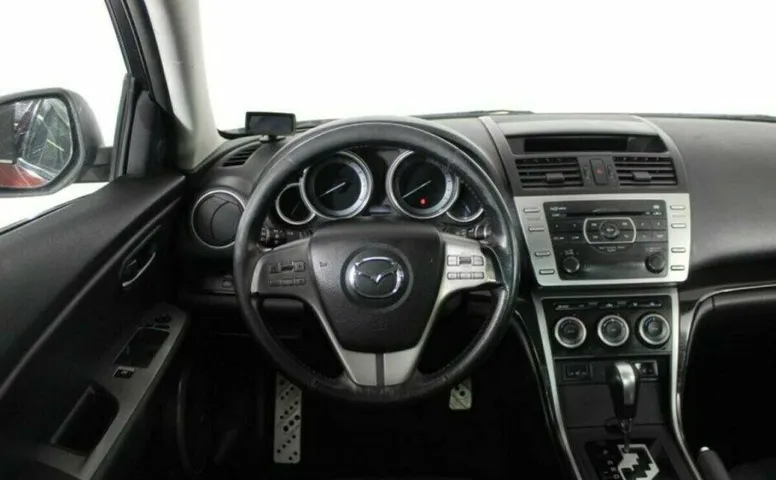 Mazda 6 2.0 Автомат