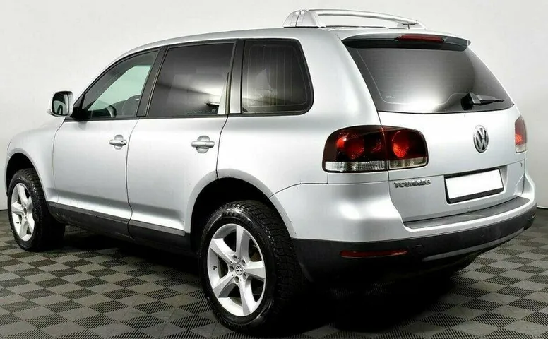 Volkswagen Touareg 2.5 Автомат