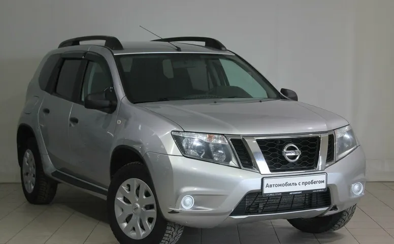 Nissan Terrano III (D10)