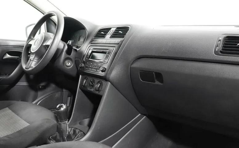 Volkswagen Polo V