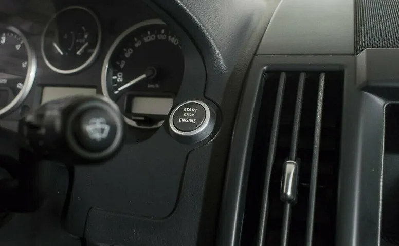 Land Rover Freelander 2.2 Автомат