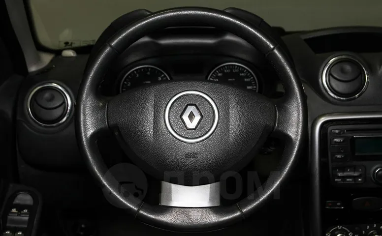 Renault Duster, 1 поколение