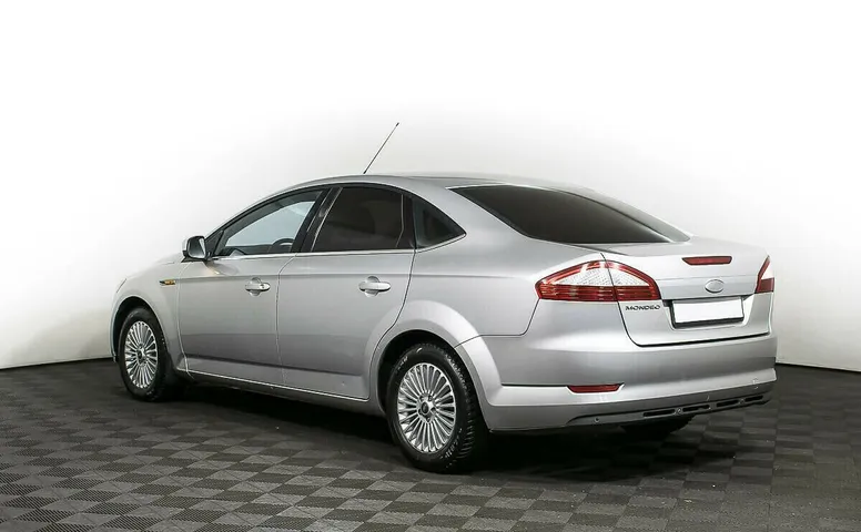 Ford Mondeo IV