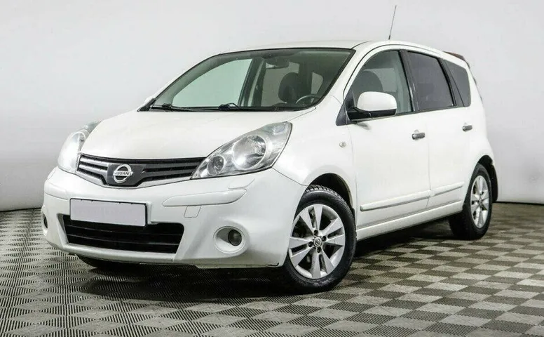 Nissan Note 1.6 Автомат