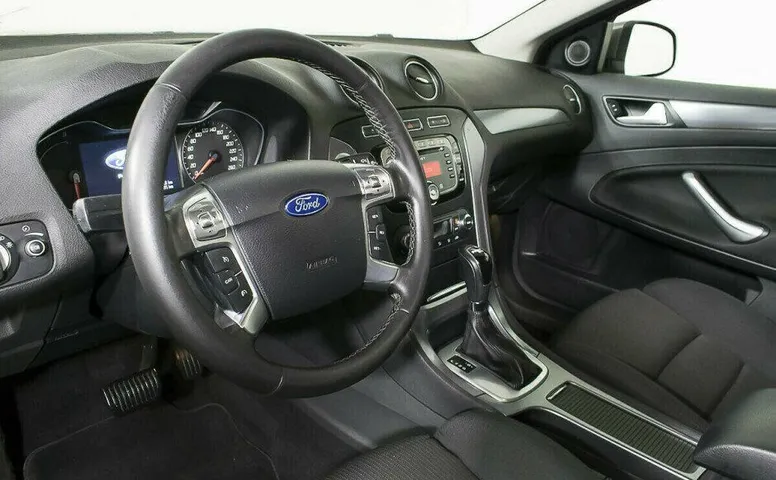 Ford Mondeo 2.0 Робот