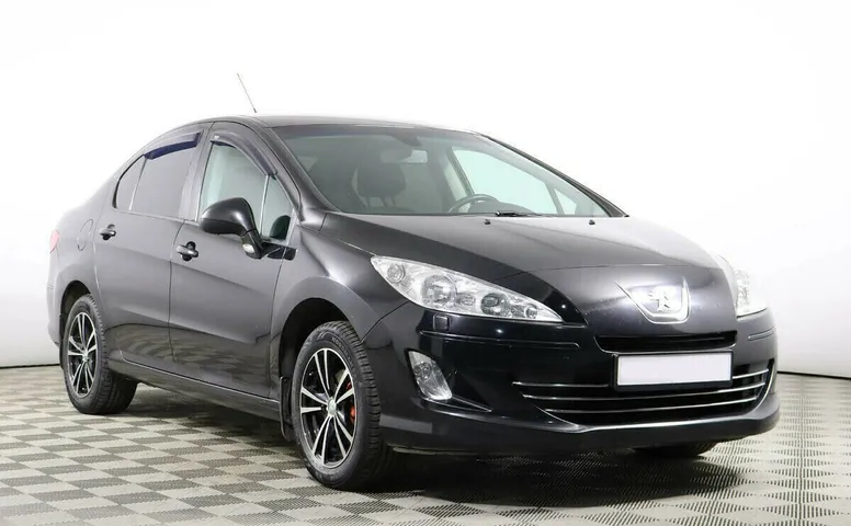 Peugeot 408 I