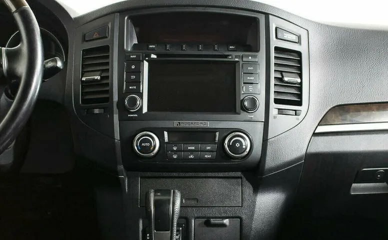 Mitsubishi Pajero 3.2 Автомат