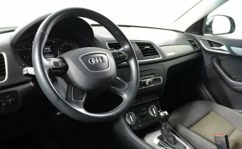 Audi Q3 2.0 Робот