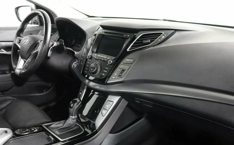 Hyundai i40 2.0 Автомат