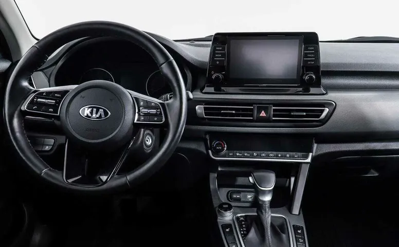 Kia seltos cvt 2021 с пробегом 16 604 км
