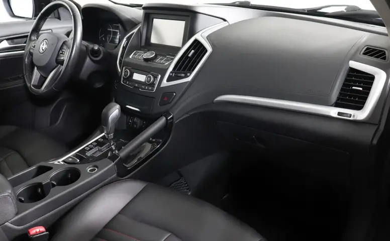 DongFeng AX7